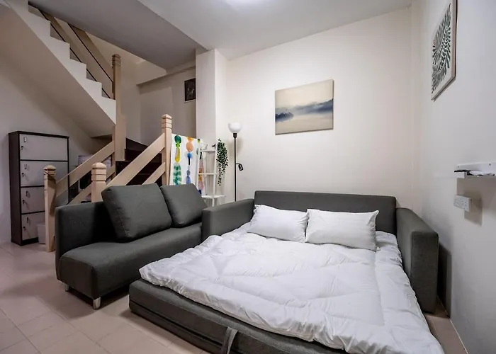 Near Bts Only 2 Mins Walk To Bts Phahon Yothin 24 - Lively Townhome *